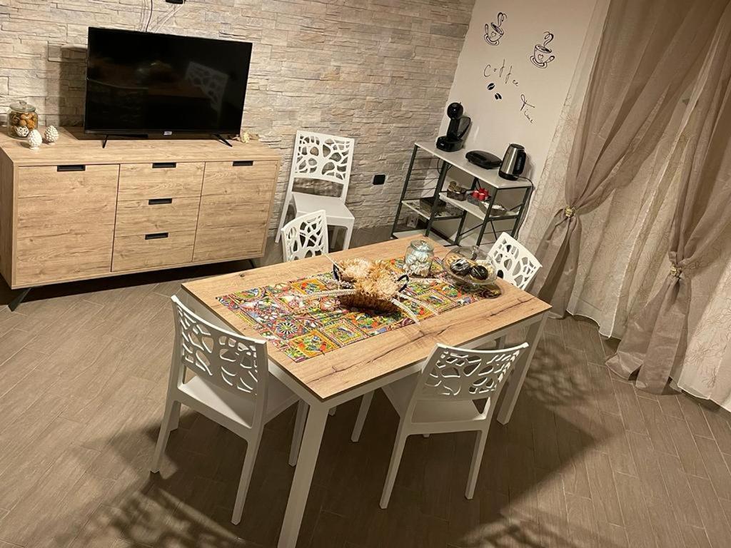 La Pietra Di Giada Villa Syrakusa Exteriör bild
